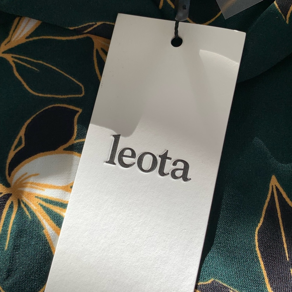 Leota Felicity Sleeveless Ruffle Perfect Faux Wrap Dress - Picture 9 of 11
